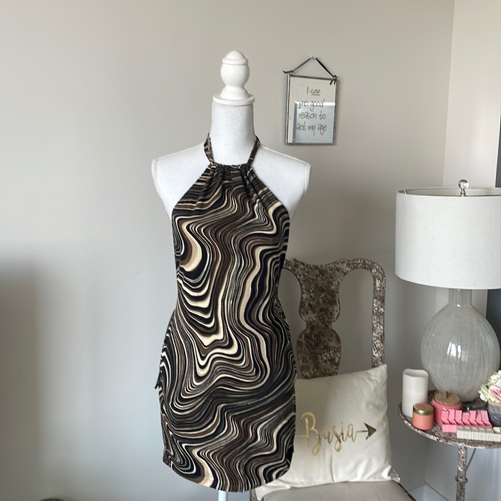70’s Ripple Backless Mini-Dress Motel